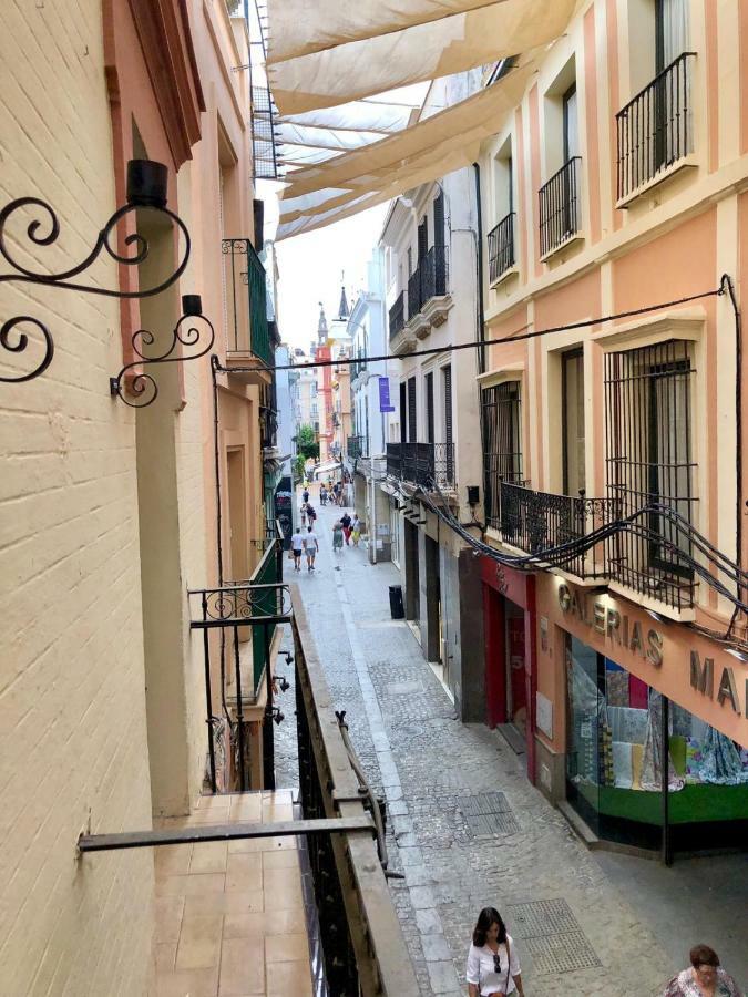 Apartamento Calle Cuna Севиля Екстериор снимка